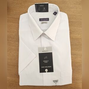 Van Heuse Poplin Men’s Reg. Fit Wrinkle Free White Short Sleeve 15 1/2 Shirt.